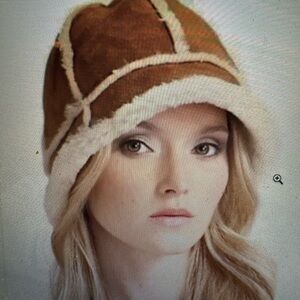 UGG shearling sheepskin leather fleece lined bucket hat one size